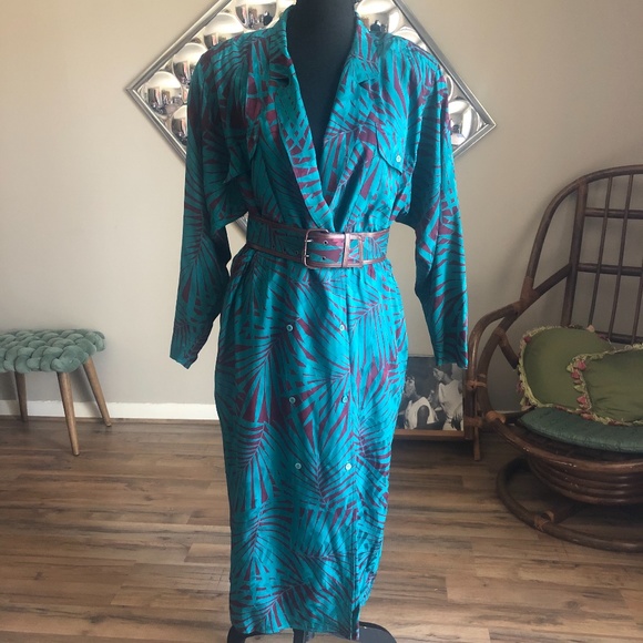 Vintage Dresses & Skirts - Vintage Silk Palm Leaf Dress & Belt Size 6